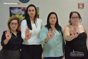 Dia nacional de luta contra a violência à mulher