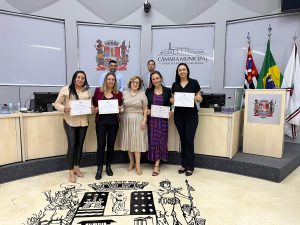 Integrantes da PEM são homenageadas na Câmara