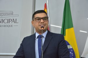 Vereador Rafael Tanzi protocola Projeto de Lei que institui o Programa Municipal de Apoio, Assistência e Conscientização para Pessoas com Câncer